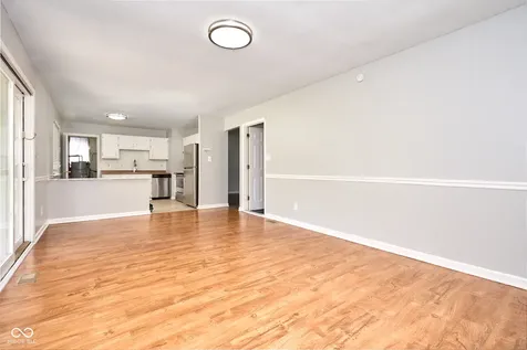 805 Burr Oak Drive Indianapolis IN 46217
