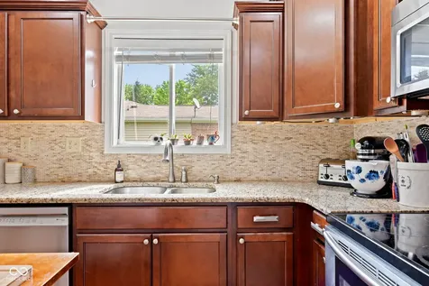 7814 Hampton Place Fishers IN 46038