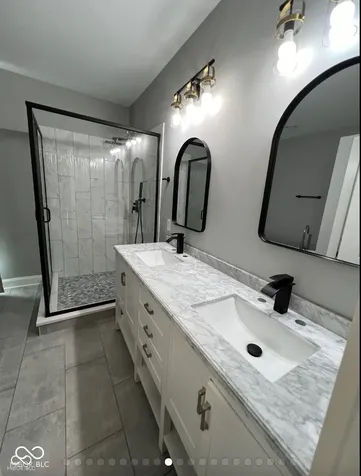958 Woodruff Place Middle Unit B Drive Indianapolis IN 46201
