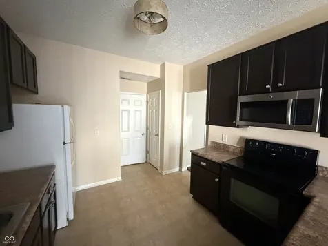 2424 Boyer Lane Indianapolis IN 46217