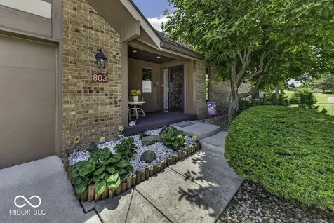 803 Burwick Trace Greenwood IN 46143