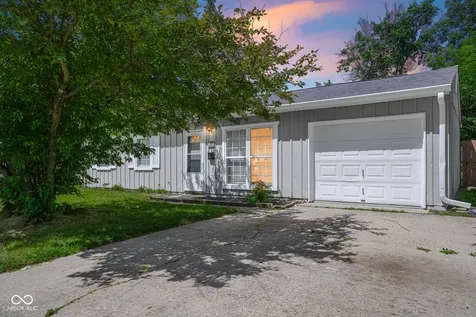 4072 Arborcrest Drive Indianapolis IN 46226
