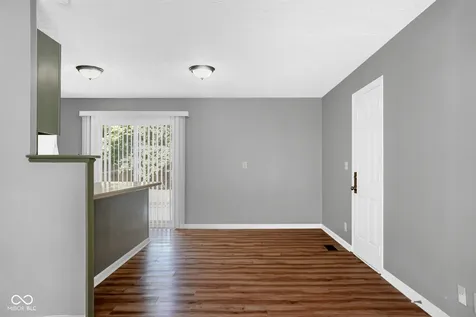 4072 Arborcrest Drive Indianapolis IN 46226