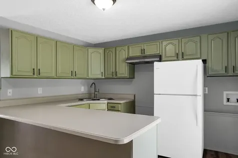 4072 Arborcrest Drive Indianapolis IN 46226