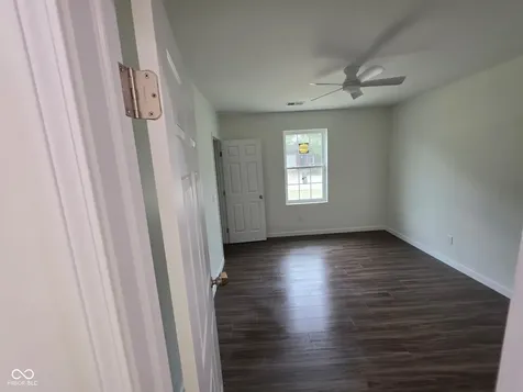 7747 Mountain Stream Way Indianapolis IN 46219