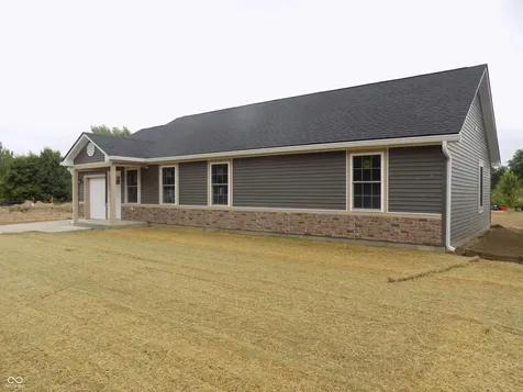 7747 Mountain Stream Way Indianapolis IN 46219