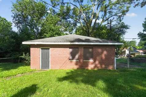 3950 N Elizabeth Street Indianapolis IN 46226