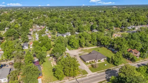 2710 N Sherman Drive Indianapolis IN 46218