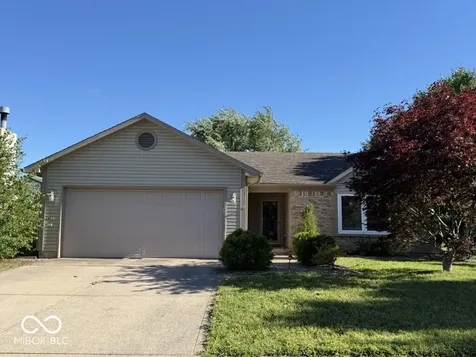 1921 W Misty Autumn Court Kokomo IN 46901