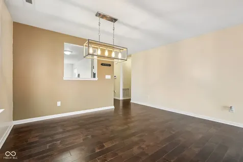 620 Bobtail Drive Greenfield IN 46140