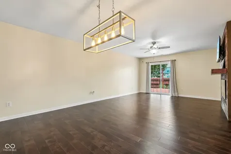 620 Bobtail Drive Greenfield IN 46140