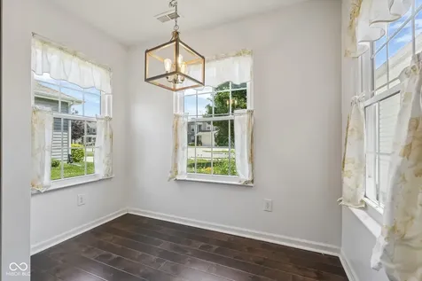 620 Bobtail Drive Greenfield IN 46140