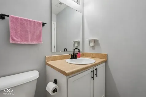 620 Bobtail Drive Greenfield IN 46140