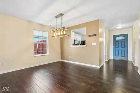 620 Bobtail Drive Greenfield IN 46140