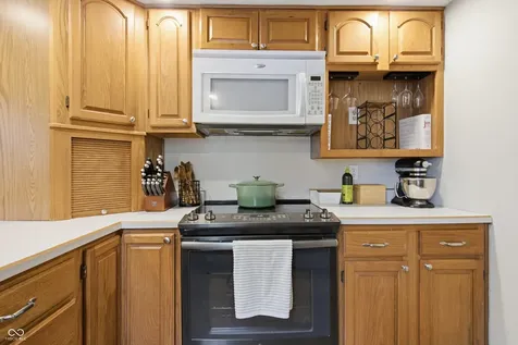 2903 N Eby Drive Connersville IN 47331