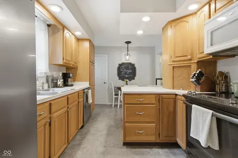 2903 N Eby Drive Connersville IN 47331