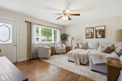 2903 N Eby Drive Connersville IN 47331