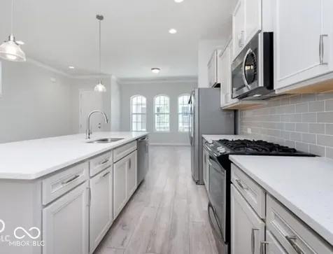 13279 Susser Way Fishers IN 46037