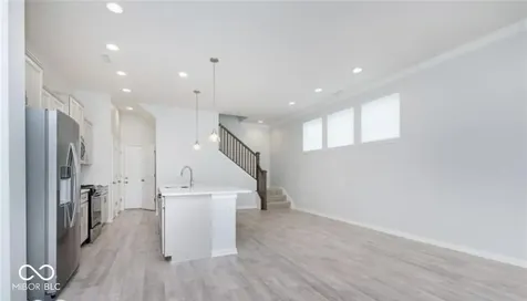 13279 Susser Way Fishers IN 46037
