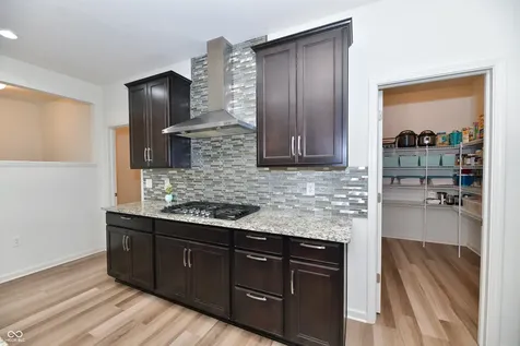 6013 Meadowview Whitestown IN 46075