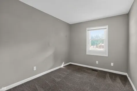 8737 Montery Court Indianapolis IN 46226