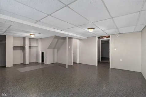 8737 Montery Court Indianapolis IN 46226