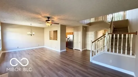 8040 Windham Lake Way Indianapolis IN 46214