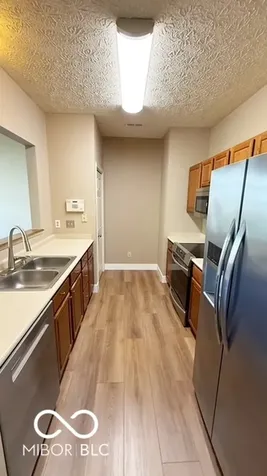 8040 Windham Lake Way Indianapolis IN 46214