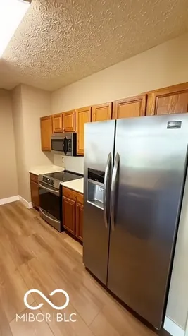 8040 Windham Lake Way Indianapolis IN 46214