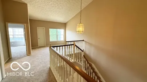 8040 Windham Lake Way Indianapolis IN 46214