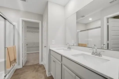 9458 Tobin Circle Avon IN 46123