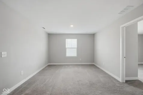 9458 Tobin Circle Avon IN 46123