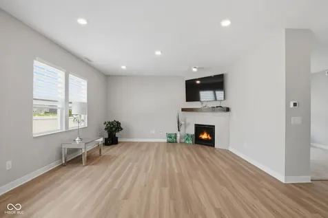 9458 Tobin Circle Avon IN 46123