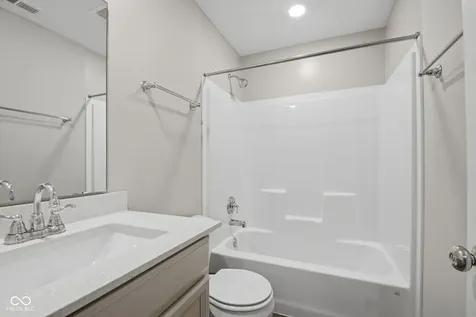 9458 Tobin Circle Avon IN 46123