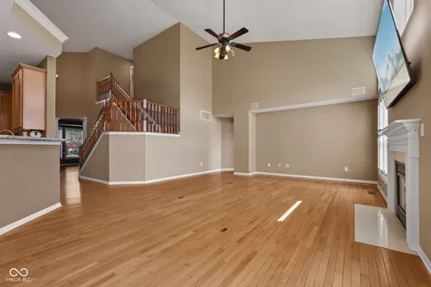 10983 Parkland Court Fishers IN 46037