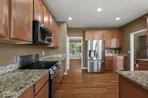 10983 Parkland Court Fishers IN 46037