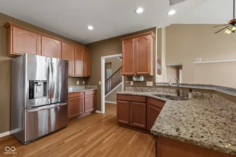10983 Parkland Court Fishers IN 46037