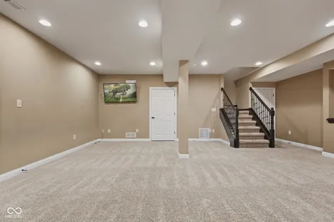 10983 Parkland Court Fishers IN 46037