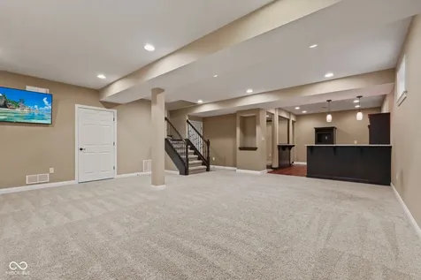 10983 Parkland Court Fishers IN 46037