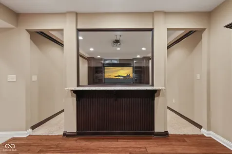 10983 Parkland Court Fishers IN 46037