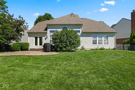 10983 Parkland Court Fishers IN 46037