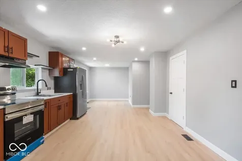 1425 Sharon Avenue Indianapolis IN 46222