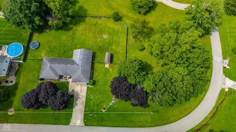 12610 W Arrowhead Drive Daleville IN 47334