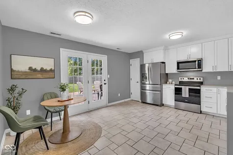 2301 Canvasback Drive Indianapolis IN 46234