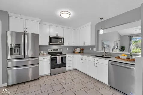 2301 Canvasback Drive Indianapolis IN 46234
