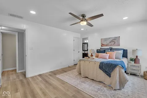2301 Canvasback Drive Indianapolis IN 46234