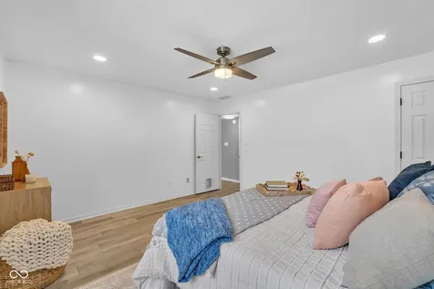 2301 Canvasback Drive Indianapolis IN 46234