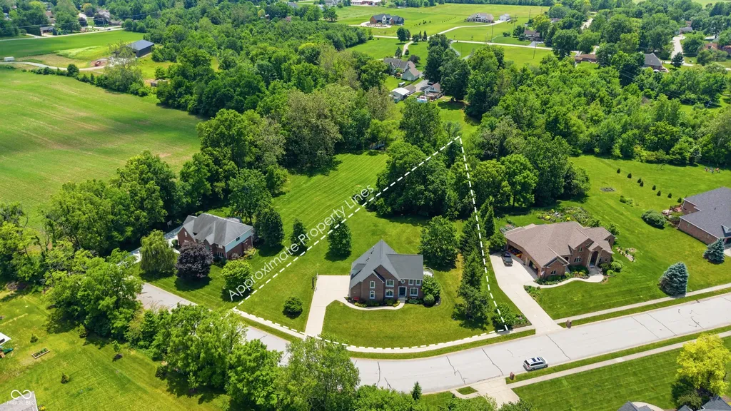4715 Crescent Ridge Brownsburg IN 46112