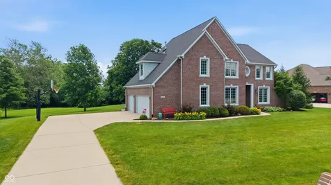 4715 Crescent Ridge Brownsburg IN 46112