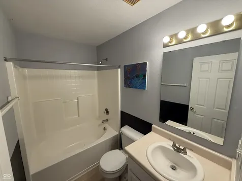 2328 Rostock Court Indianapolis IN 46229